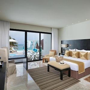 Master King Suite